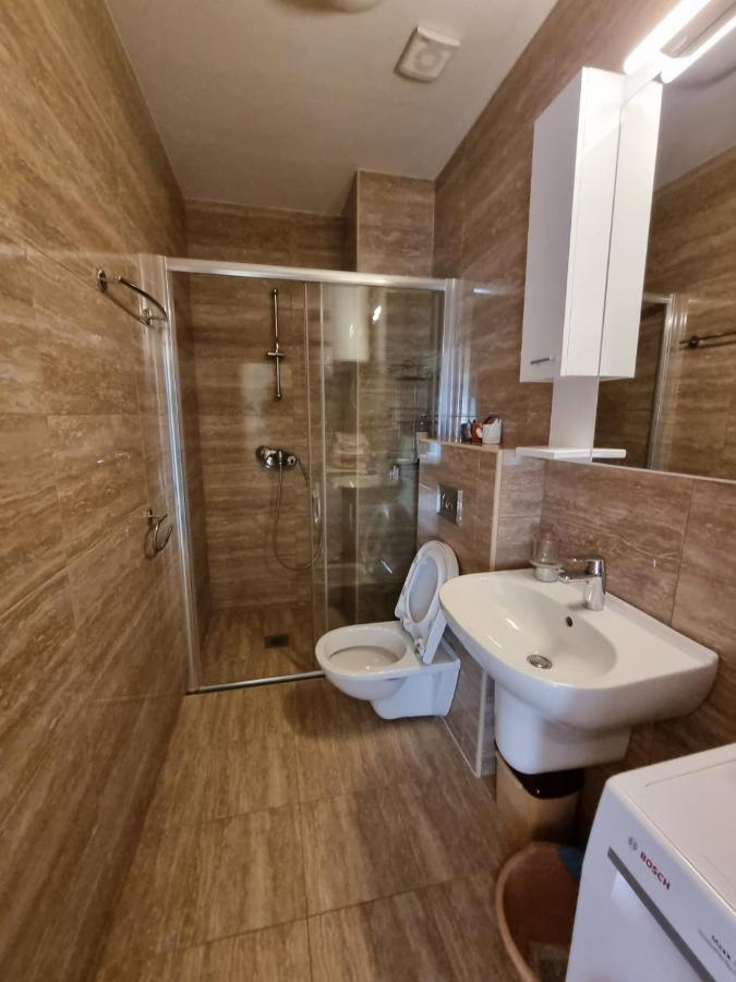 Becici -Lux Apartman Eksteriør billede